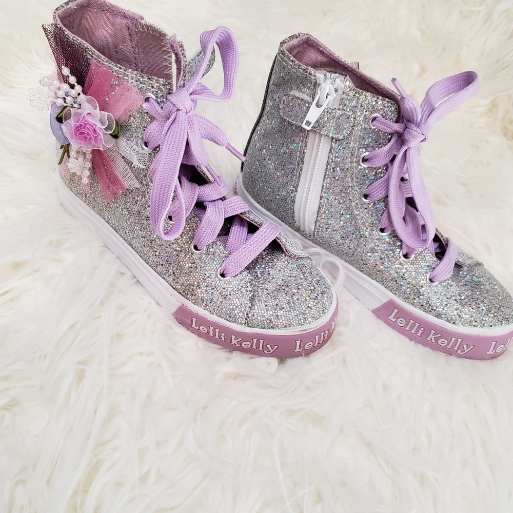 SOLD.      Lelli Kelly shoes like new sz.13